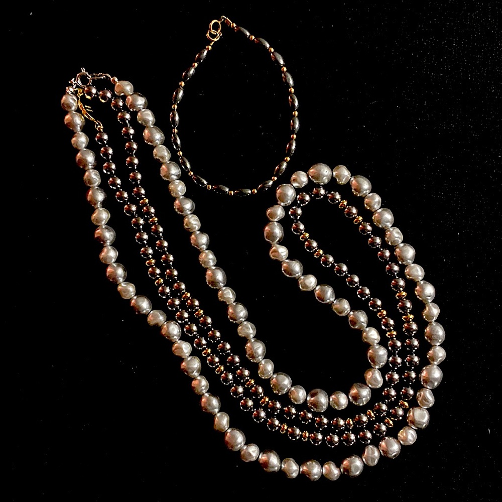 2 separate strands grey silver beaded necklace with bracelet